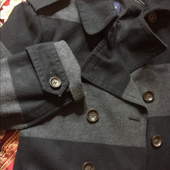 GAP. Woman’s coat. - Picture 2 of 4